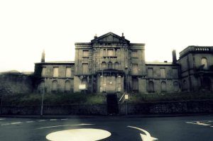 LluestyHospitalNorthWalesJan2012-27